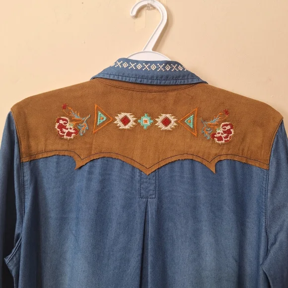 Desigual Lizzy Embroidered Faux Suede Chambray Denim Yoke Shirt Dress S Western - Picture 10 of 10